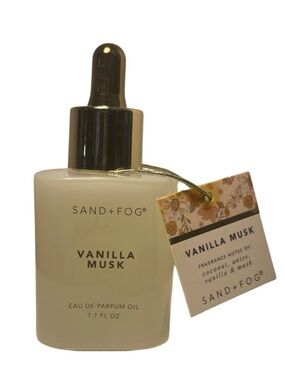 Sand + Fog “Vanilla Musk” Scented Body Oil - 1.7 fl oz NWT **